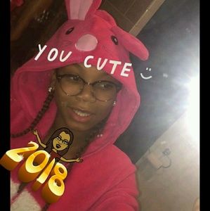 Meet your Posher, Amayah